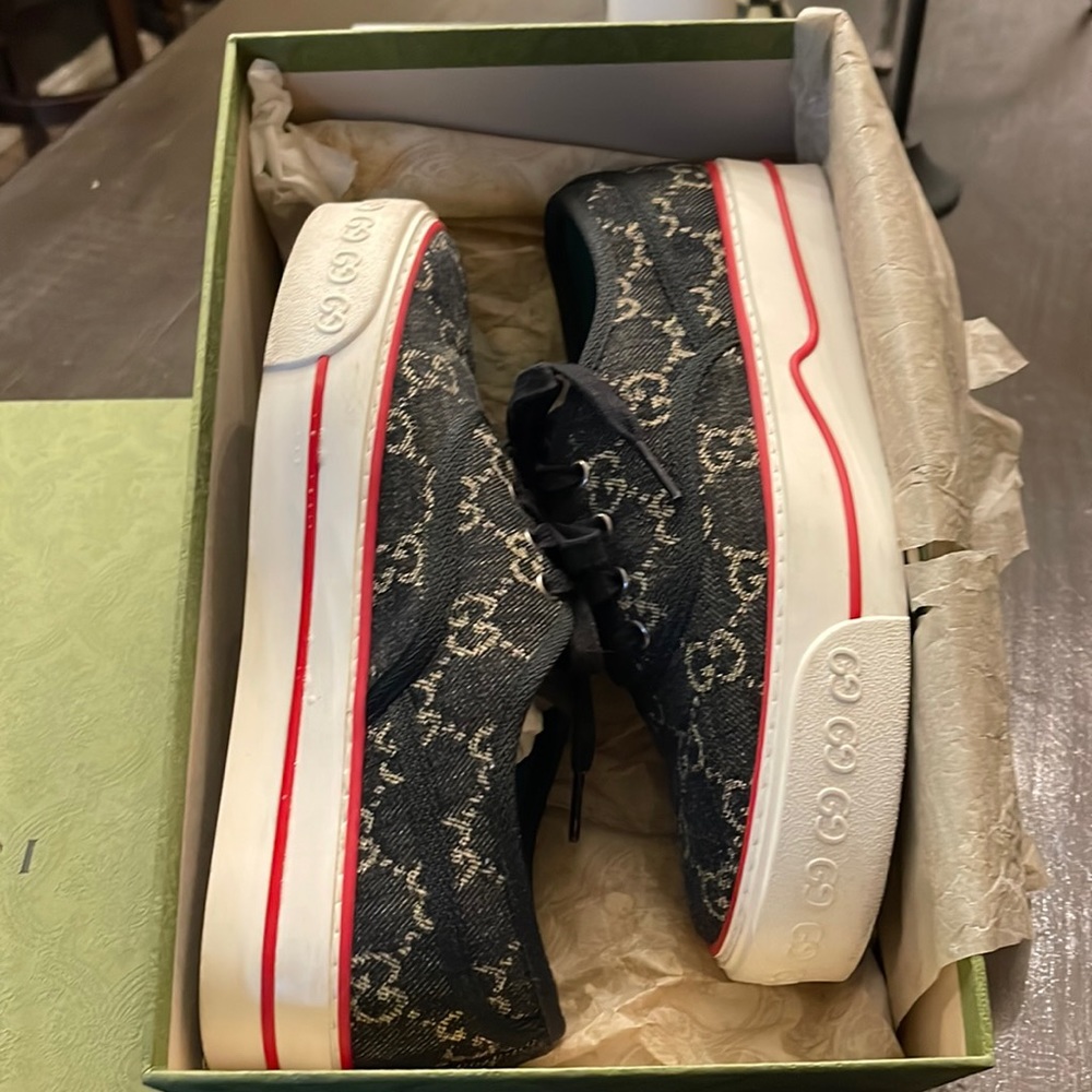 Gucci Tennis 1977 Low Top Sneaker. Limited Edition.